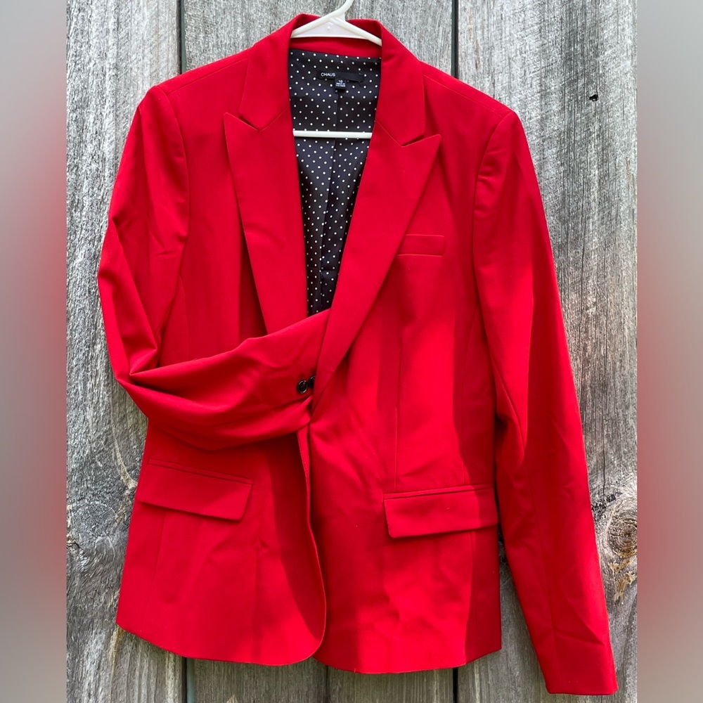 Ladies suit jacket.